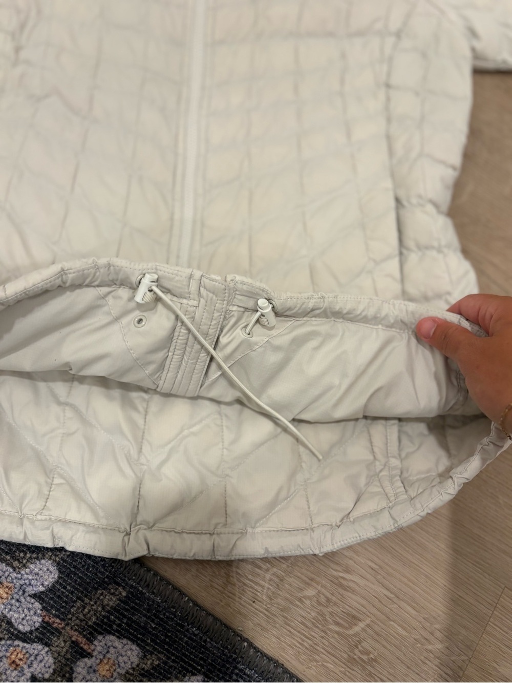 The North Face ThermoBall Hooded Jacket Size Medium - Picture 9 of 10